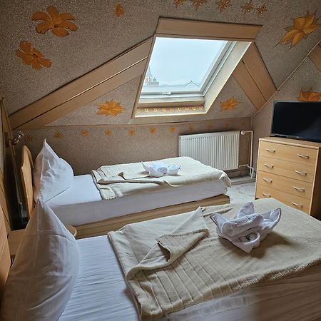 Hotel Tenne Фирнхайм Екстериор снимка