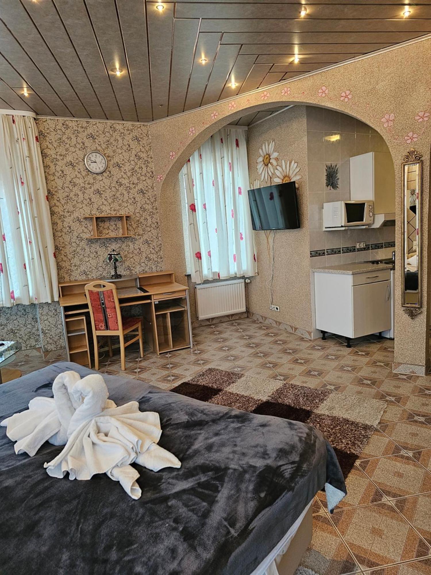 Hotel Tenne Фирнхайм Екстериор снимка
